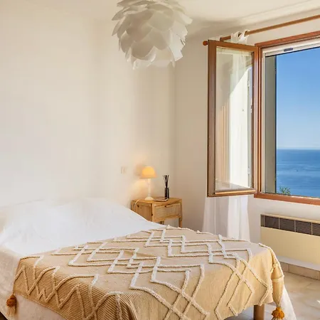 Casa Onda Di Luna Maison Avec Vue Panoramique A Holiday home Erbalunga (Corsica)